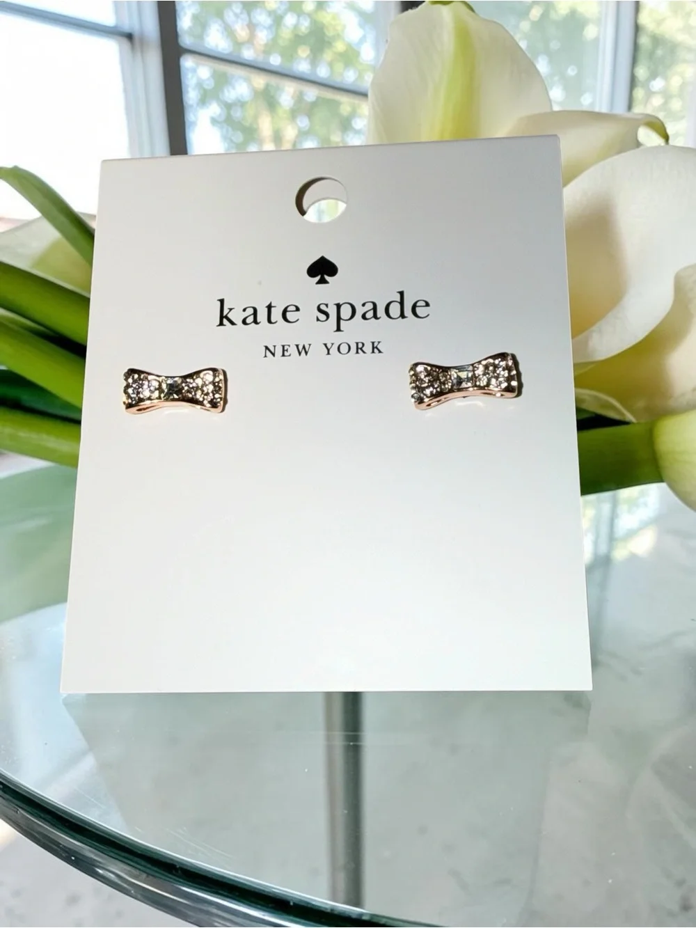 Kate Spade New York "Ready Set Bow" Pavé Bow Stud Earrings. - Picture 1 of 4